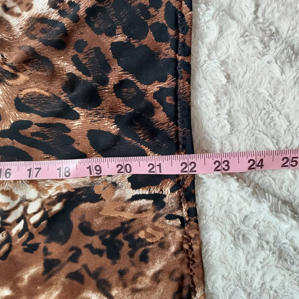 Bold Wild Animal Print Pull On Stretch Skirt Casual